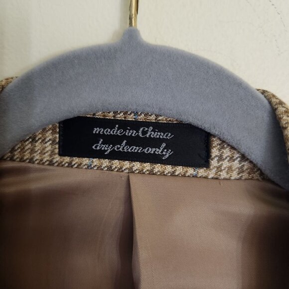 Andrew Fezza 100% Spun Silk Beige Blue Plaid Blazer Size 42R - Picture 4 of 7